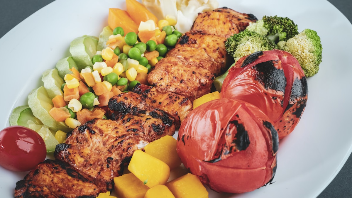 Lean protein and vegetables to break a 16:8 fast tracked with an intermittent fasting calculator